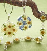 Fresh Daisy Jewelry Collection
