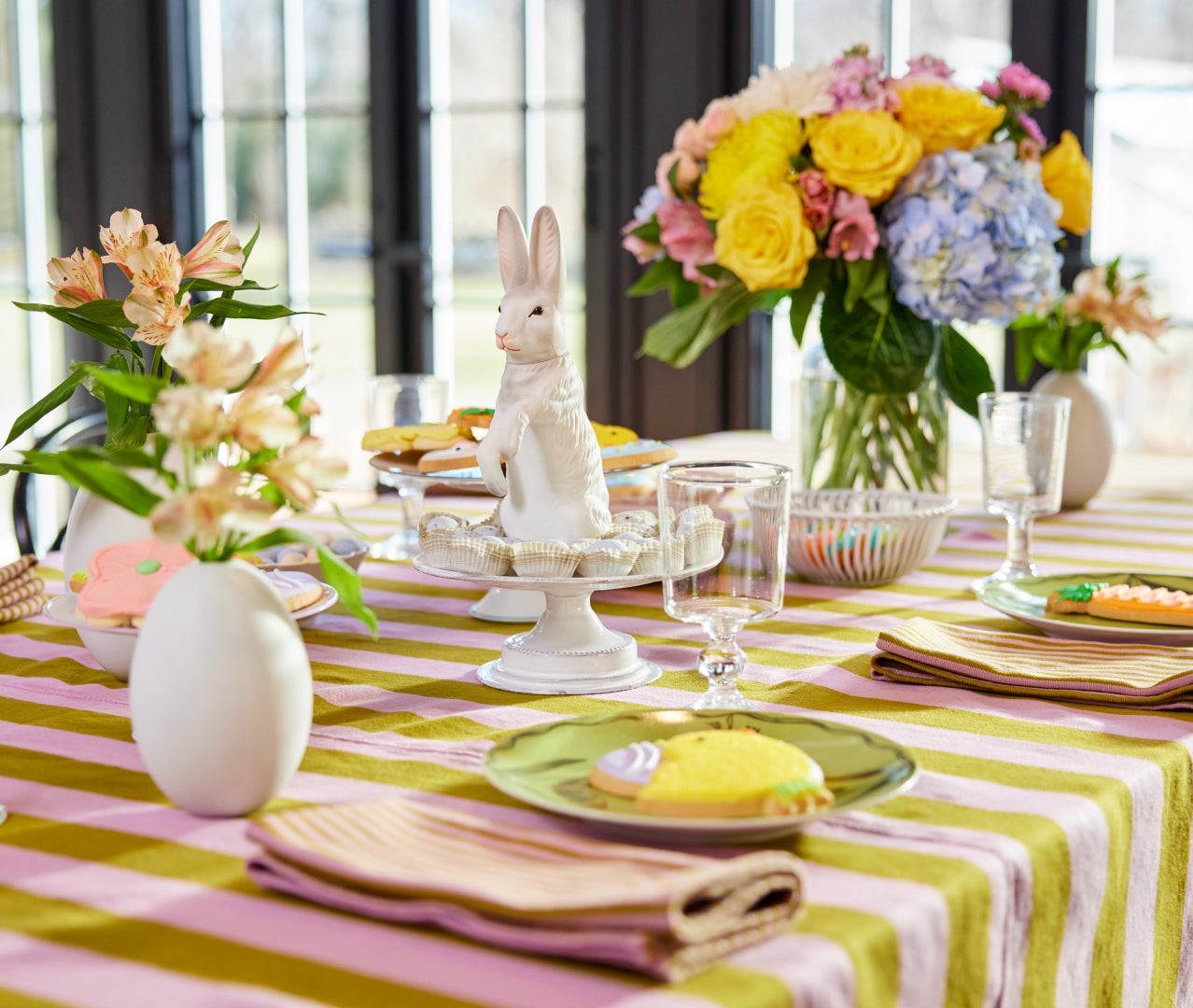 Easter table decorations